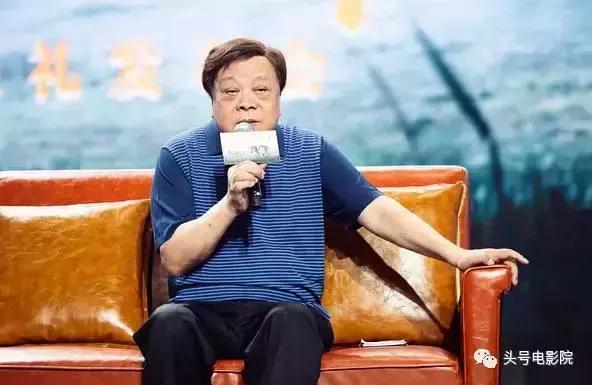 五星推荐这部国产纪录片：一个美女和一匹狼的真实故事