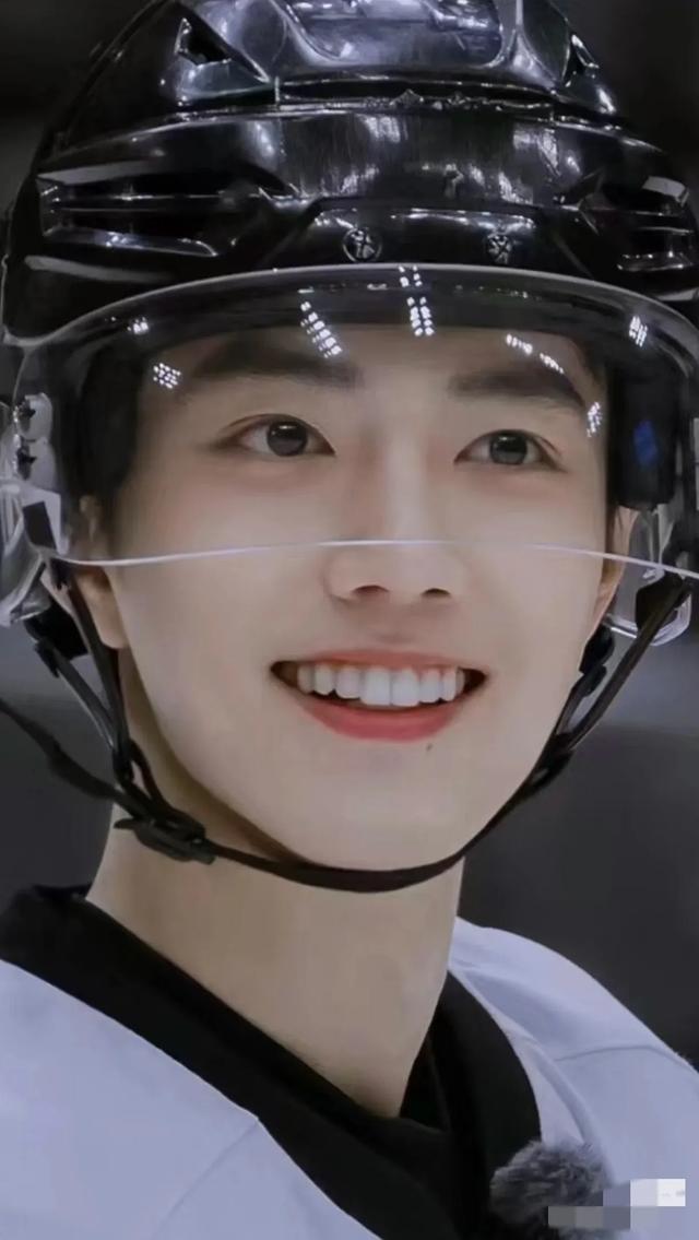 颜值天花板!少年感VS人夫感,你pick哪款男神?