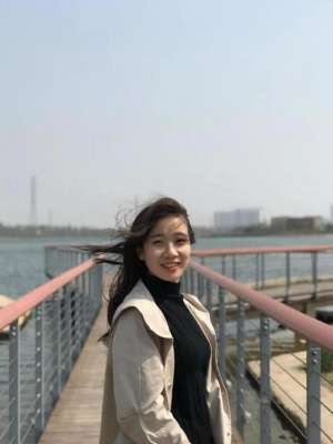 乔璐(北京985“美女”博士：手握11篇SCI，亮相国际会议，颜值堪称“神仙姐姐”)