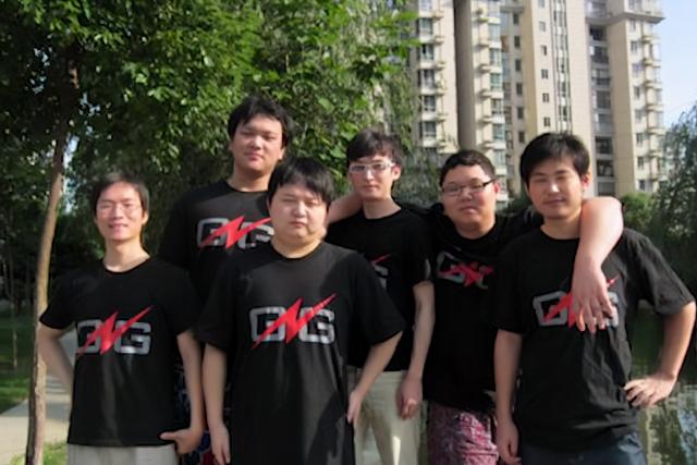 曾经的上单霸主，如今的直播骚猪，PDD精彩的职业生涯