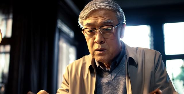 演员李建义:那年5岁,我见过一个太监