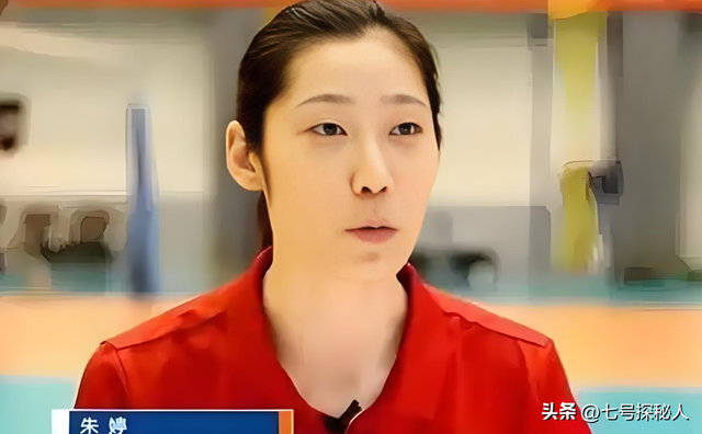 农村女孩到世界冠军，身高1米98的朱婷，爱情毫无进展