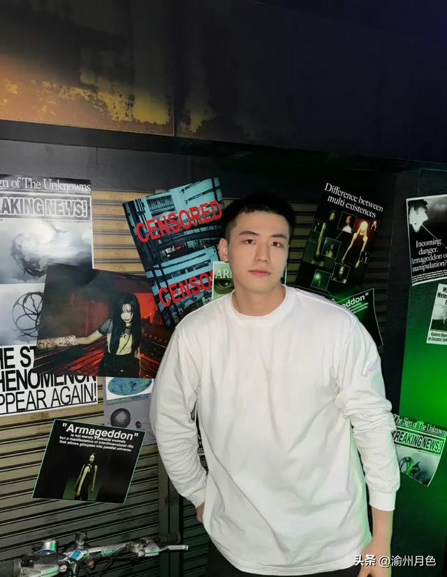 很有男人味的寸头帅哥