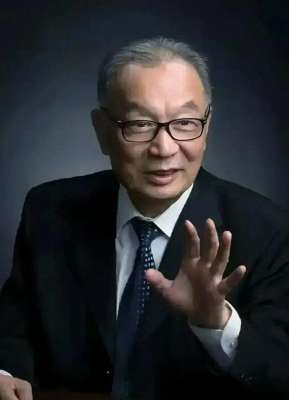 身高最高的女明星(女生标准身高排行榜：你的身高是不是在这个范围内？)