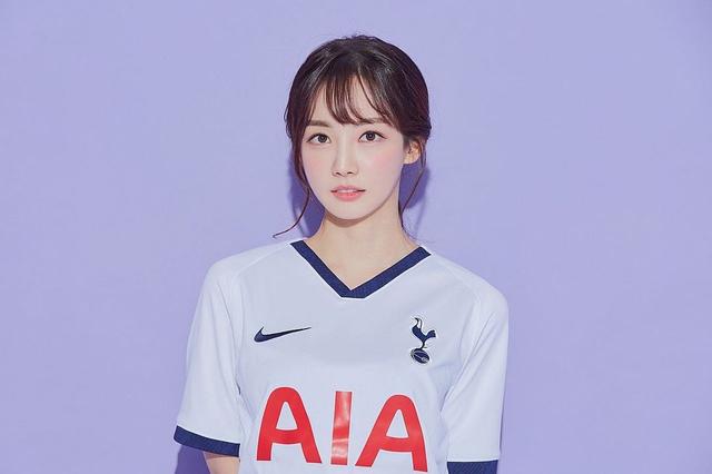 孙兴慜迷妹!韩国女主播颜值身材样样极品