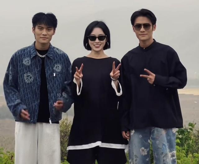 醉酒爆料惊天瓜！顶流主播睡遍女主播？三只羊集体躺枪