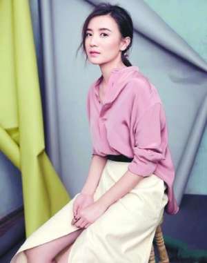 韩国钟淑女主播视频(小宋佳：女演员的人生下半场)