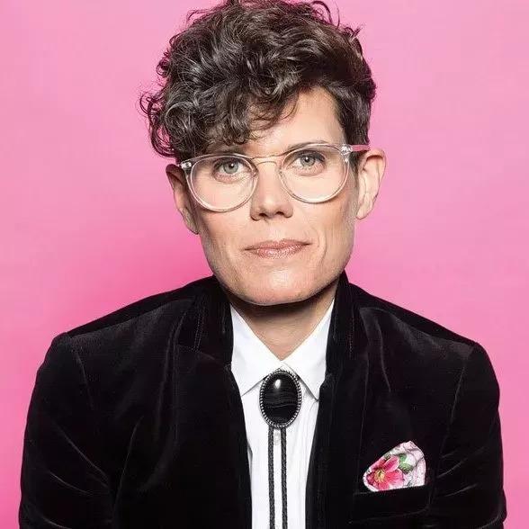 新闻女主播同款发型背后规则