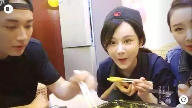 整容成瘾，变脸成习惯，可惜杨紫浪费一手好牌，毁了自己也要毁了