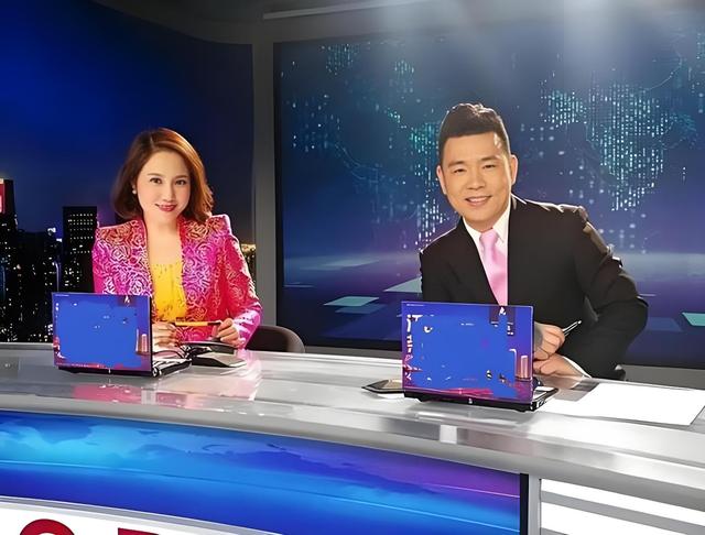54岁珠江台主持徐洁：从年轻美到老，坚守26年赢广东观众一致好评
