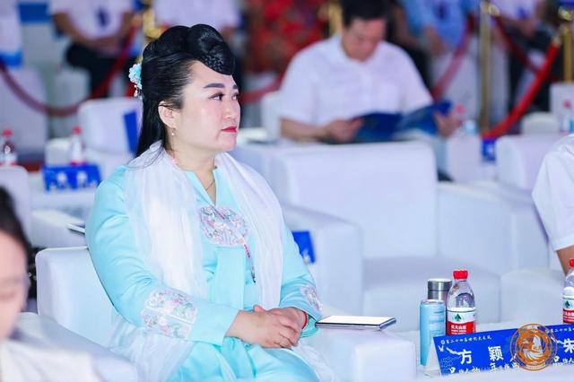 【德行天下】善音栏目创始人方颖受邀出席第24届世纪大采风盛典