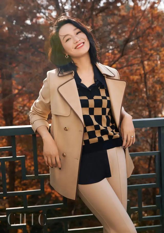 盘点中国十大最著名女主持人，周涛排名第二