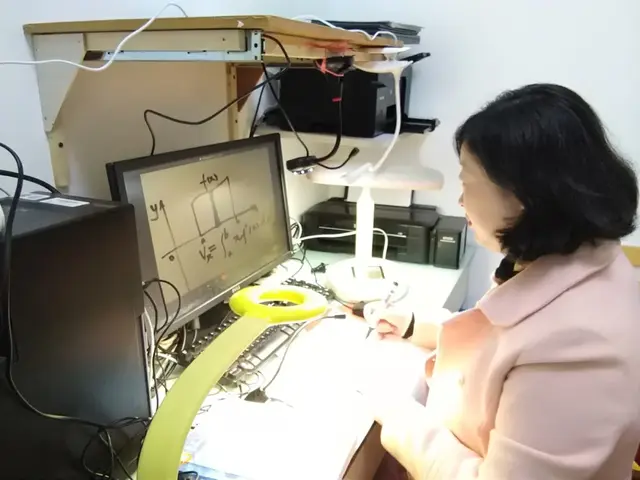 不会木工的教师不是好主播！一堂网课，让无锡一女老师火了