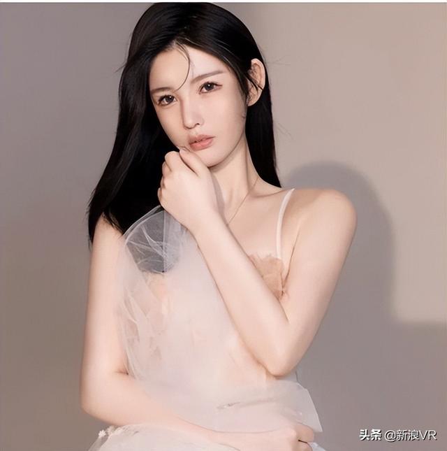 陌陌直播间再现催泪情歌，人气主播鱼妹献唱《曲终人散》