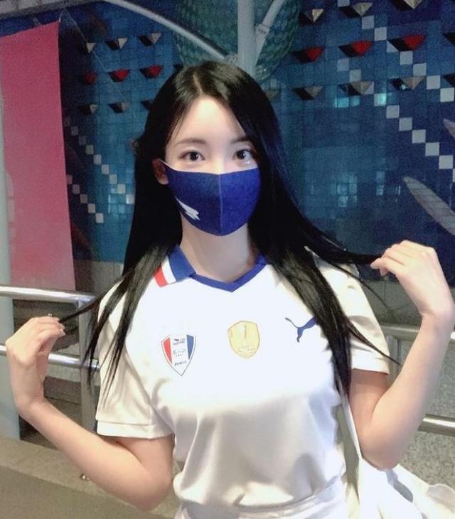 孙兴慜迷妹!韩国女主播颜值身材样样极品