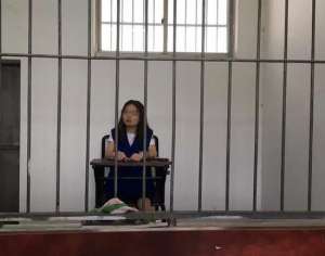 麻椒琪琪女主播(“黄鳝门”女主角：“老板”说想看表演 不知道这涉黄)