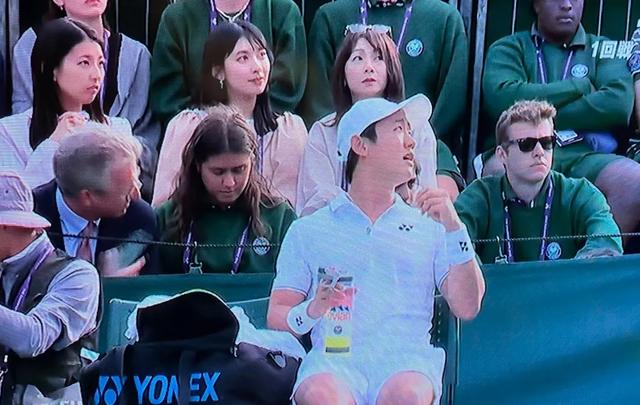 日本天气预报女主播传婚讯,男粉连夜发疯!为什么结婚只选强富帅