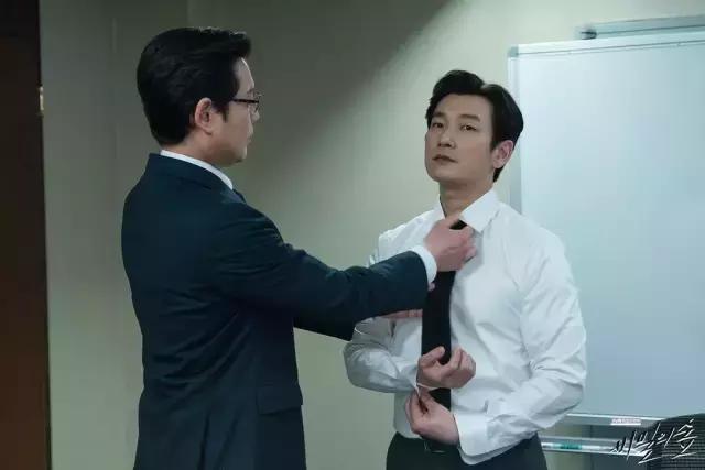 韩国最热门的“百想大赏”，我们有话说