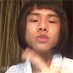 整容成瘾，变脸成习惯，可惜杨紫浪费一手好牌，毁了自己也要毁了