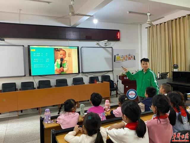 心灵与声音的修炼之旅 湖南卫视&芒果微基金“红领巾讲解团”课程圆满结束