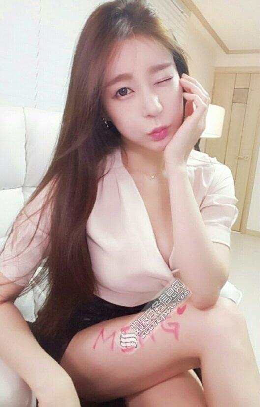 韩国美女主播私密聚会照走红 天王娱乐释放你别样美