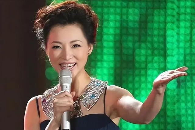 5个大美女,是央视各频道的“当家花旦”,最性感的是“六公主”