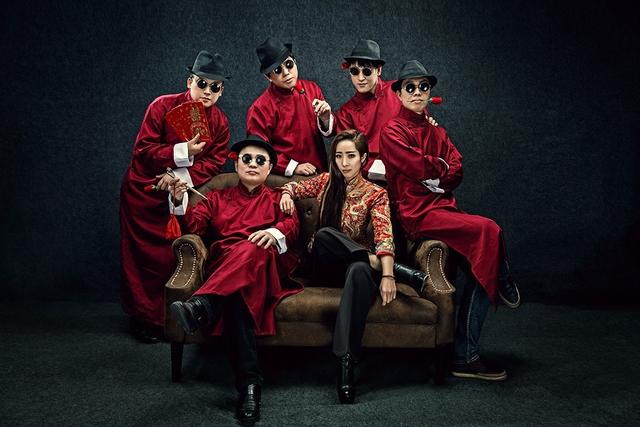 嫁给河北台男主播  湖北台女主播的伴娘团里竟有个男人！