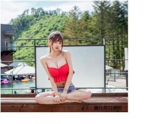 骚胸美女主播视频(韩国超胸女主播 激似真人版娜美)