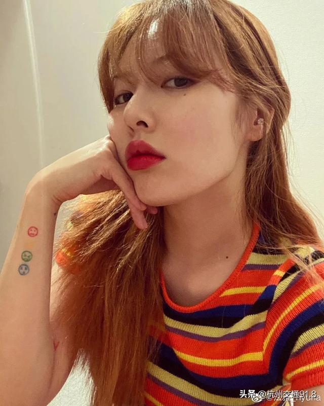 知名女星承认结婚!