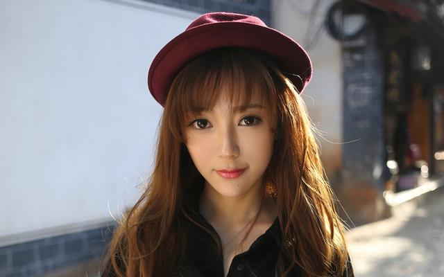 我一个小保安，娶了漂亮城里媳妇，在紧急用钱时，他送来100万