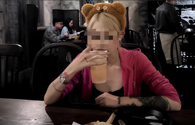 快手网红兔兔陪睡门!6万块一夜!未婚夫一怒曝光聊天记录