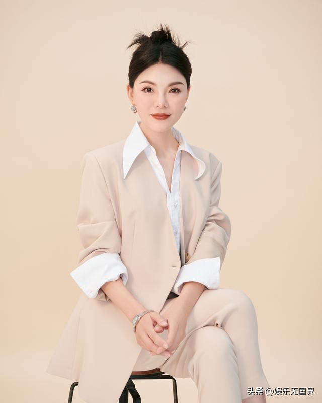 四川电视台15位美女主持人，颜值与才华并存