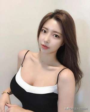韩国性感女主播(韩国网红崔素美：韩国第一网红，妖娆性感身材，谁能不爱)