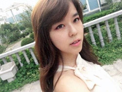 吃鸡女主播颜值大比拼，沫子像30岁，小团团不露脸，宝子公认好看