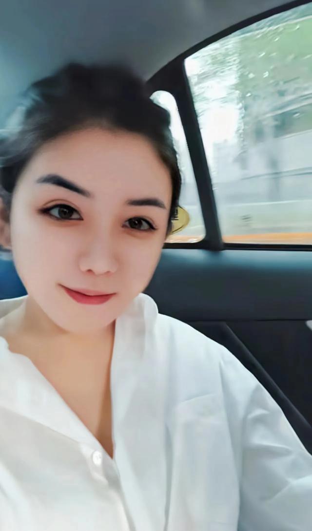 最新:被戏称平台“老油条”的八位实力女主播