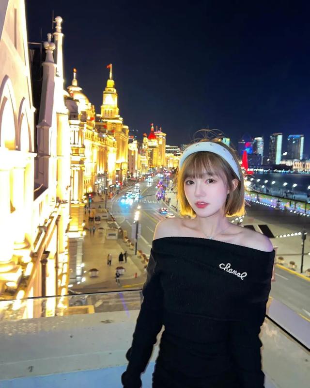 可爱与性感并存，台湾短发萌妹电竞美女主播魅力写真大赏