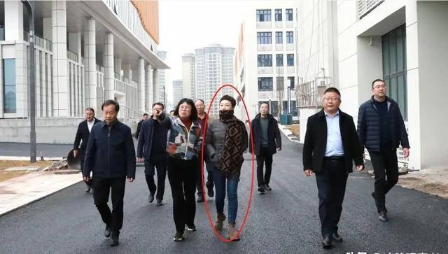 周海琦：从军营玫瑰到贪腐落马，她的沉沦之路