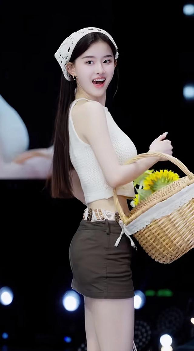 网红深扒，今日出镜：MI老师，是小朱吖，花碎花，sunny，小思思