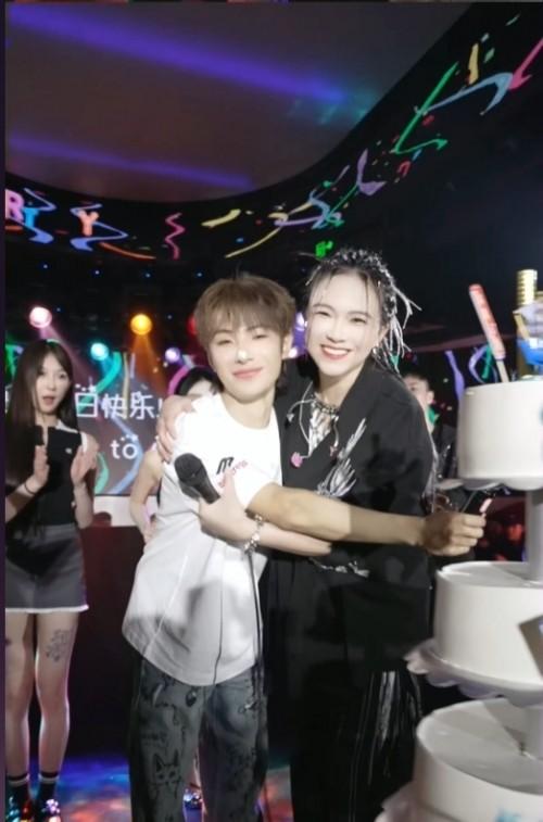 快手主播安然为家乡代言！再次让甘肃“出圈”