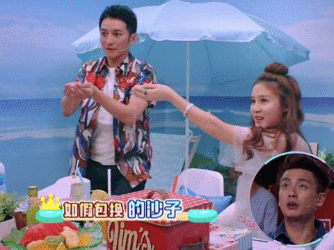 90后夏日甜心的直播好天马行空，鬼知道她们经历了什么