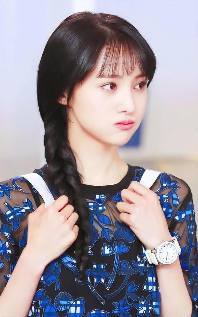 从“内娱顶流”到“全网封杀”，31岁郑爽是如何走向堕落的？