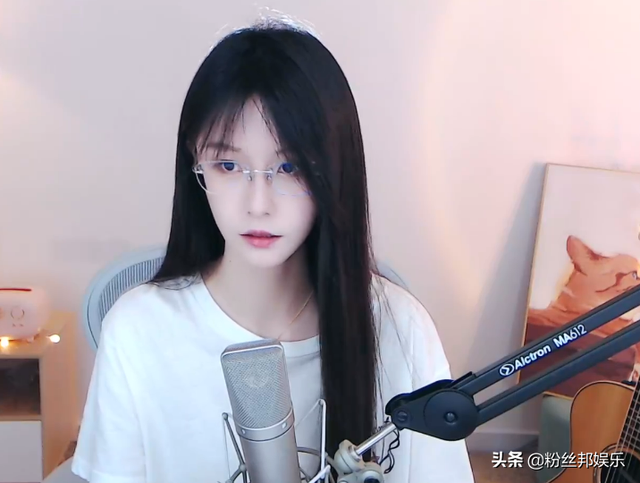 在斗鱼“五年之期”已满，阿冷发文提前退休，不上班了会出去玩