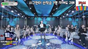 韩女主播bj热舞(韩国BJ女团jinricp熊猫综艺班11月26日黑丝短裙热舞(四))