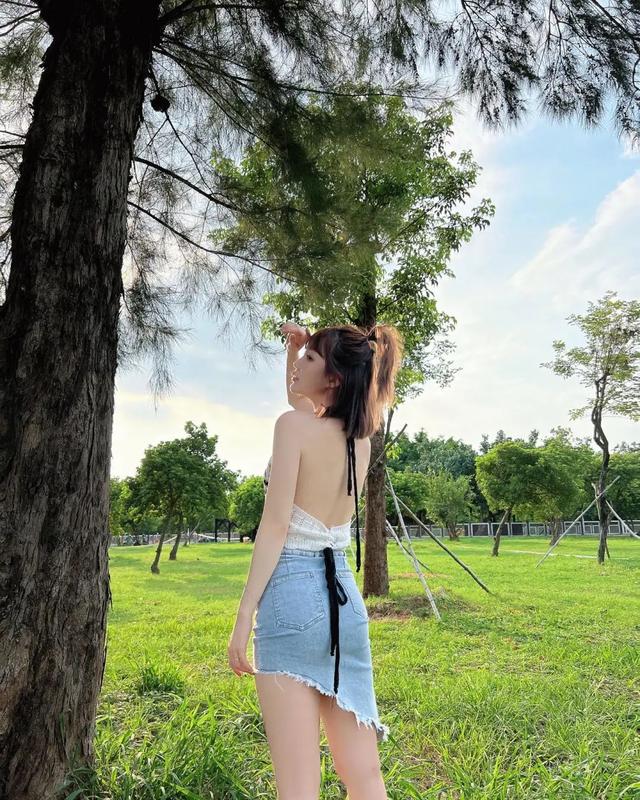 可爱与性感并存，台湾短发萌妹电竞美女主播魅力写真大赏