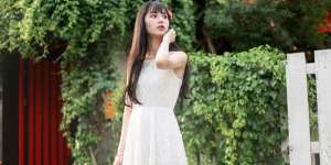 女主播吃饼干(韩国女主播吸引十万粉丝竟因吃饼干，真的吗？)