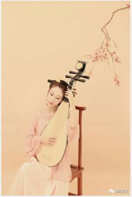 我的网络美女主播(美女电台主播，书旗作家萧筱晗讲述她创作网络小说的经历)