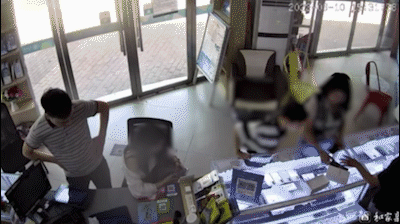 两个“老公”?女主播徐某栽了!