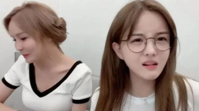 斗鱼“母女”主播被曝5W陪旅游，怒怼爆料者：都是胡编乱造