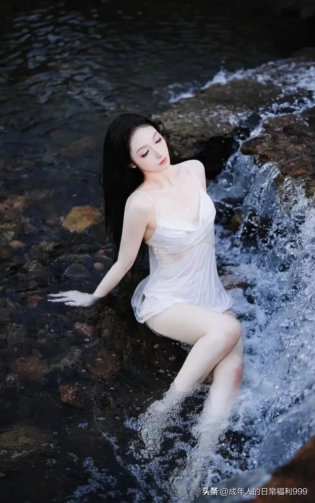 【宅男福利】水凉还是美女凉