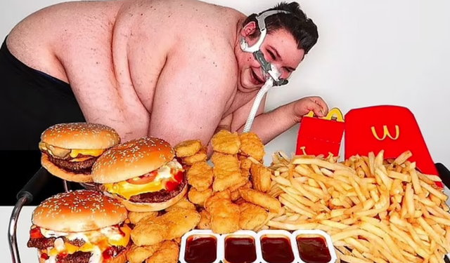 拥有百万粉丝的 YouTube 主播，花了两年戏耍全世界